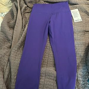 Never worn wunder train 7/8